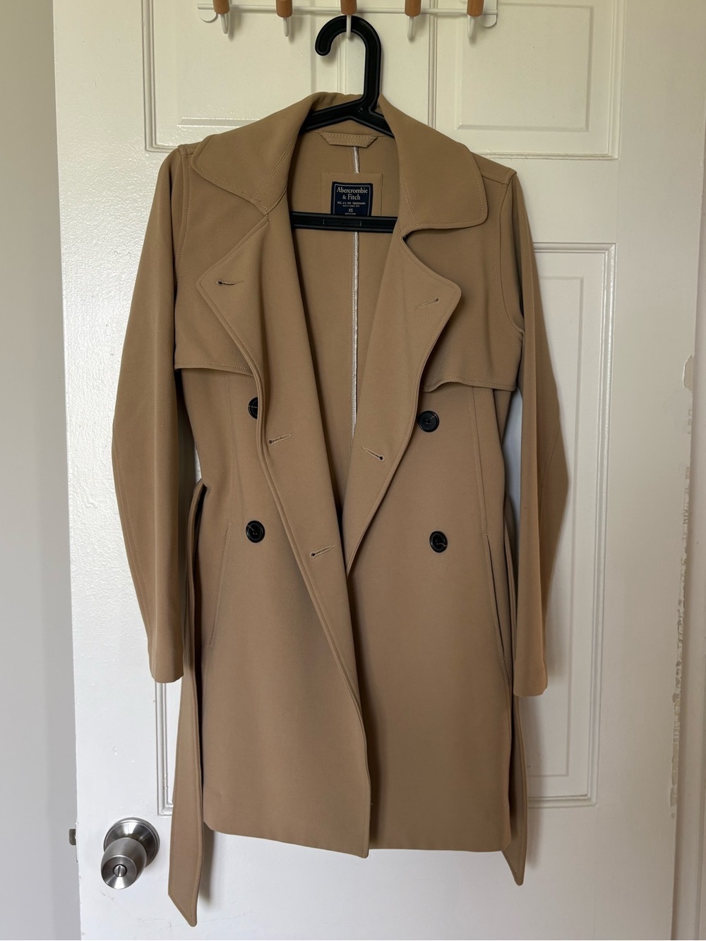 Abercrombie & Fitch Tan Double-Breasted Trench Coat